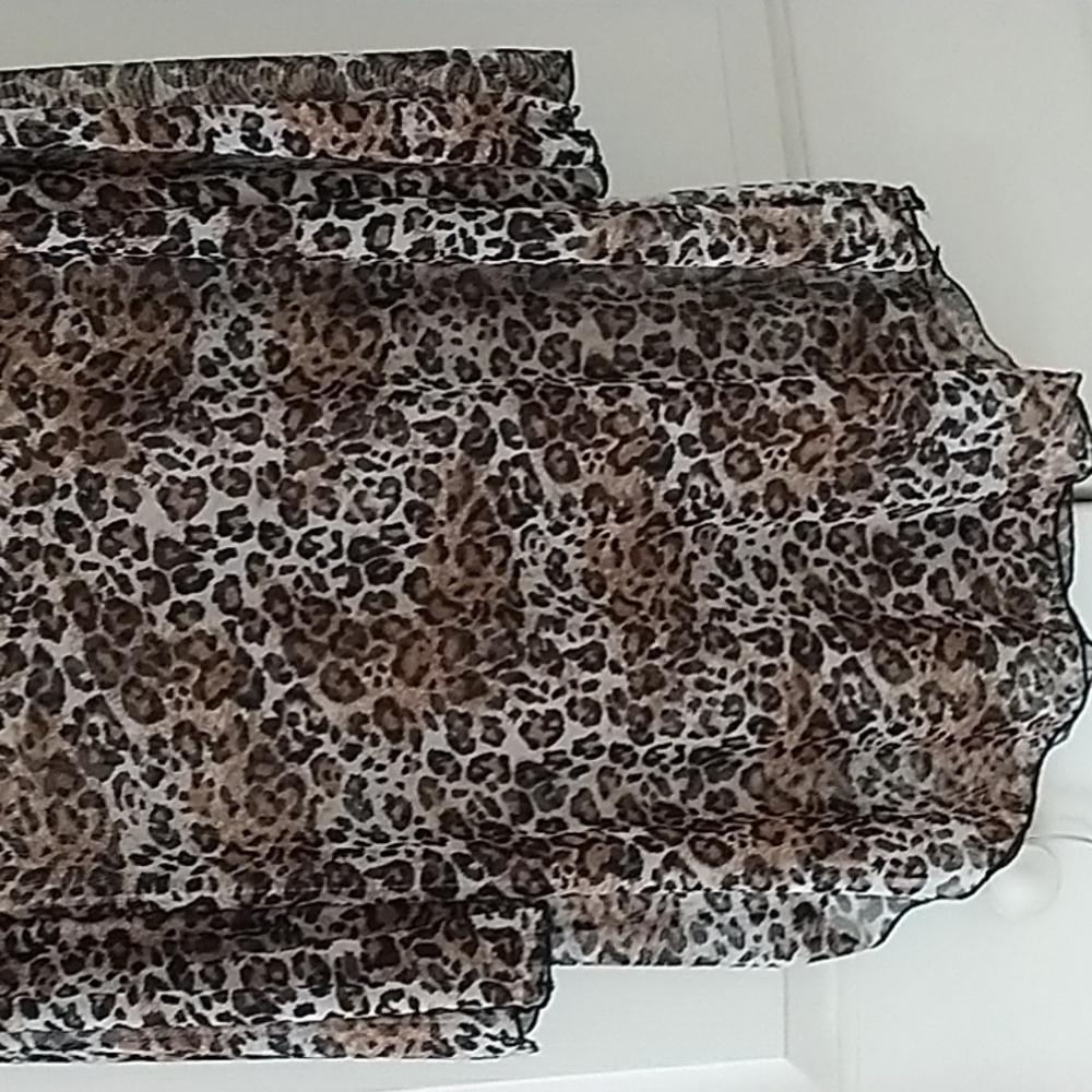 Jordan Taylor V Neck Leopard Print Long sleeve Beach Cover up M - Picture 7 of 10